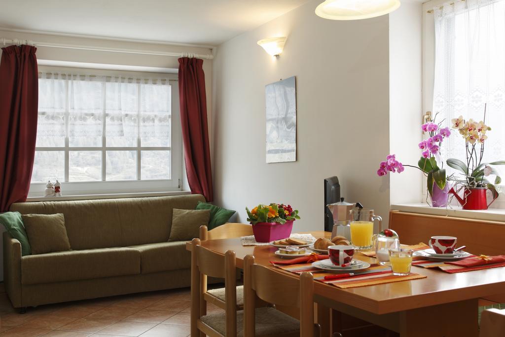 Residenza Andreotti Apartment Ossana Phòng bức ảnh